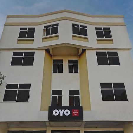 Hotel O 14726 Hotel Vaishnavi Park Secunderabad Luaran gambar